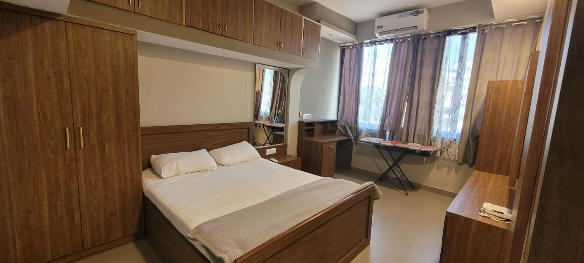 Rk 2 And 3 Bedroom Penthouse 帕纳吉 外观 照片